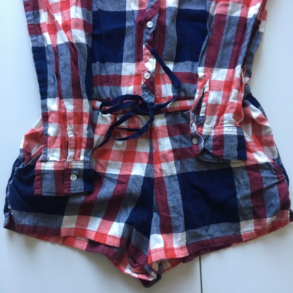 NEW AEO flannel romper - Picture 5 of 7